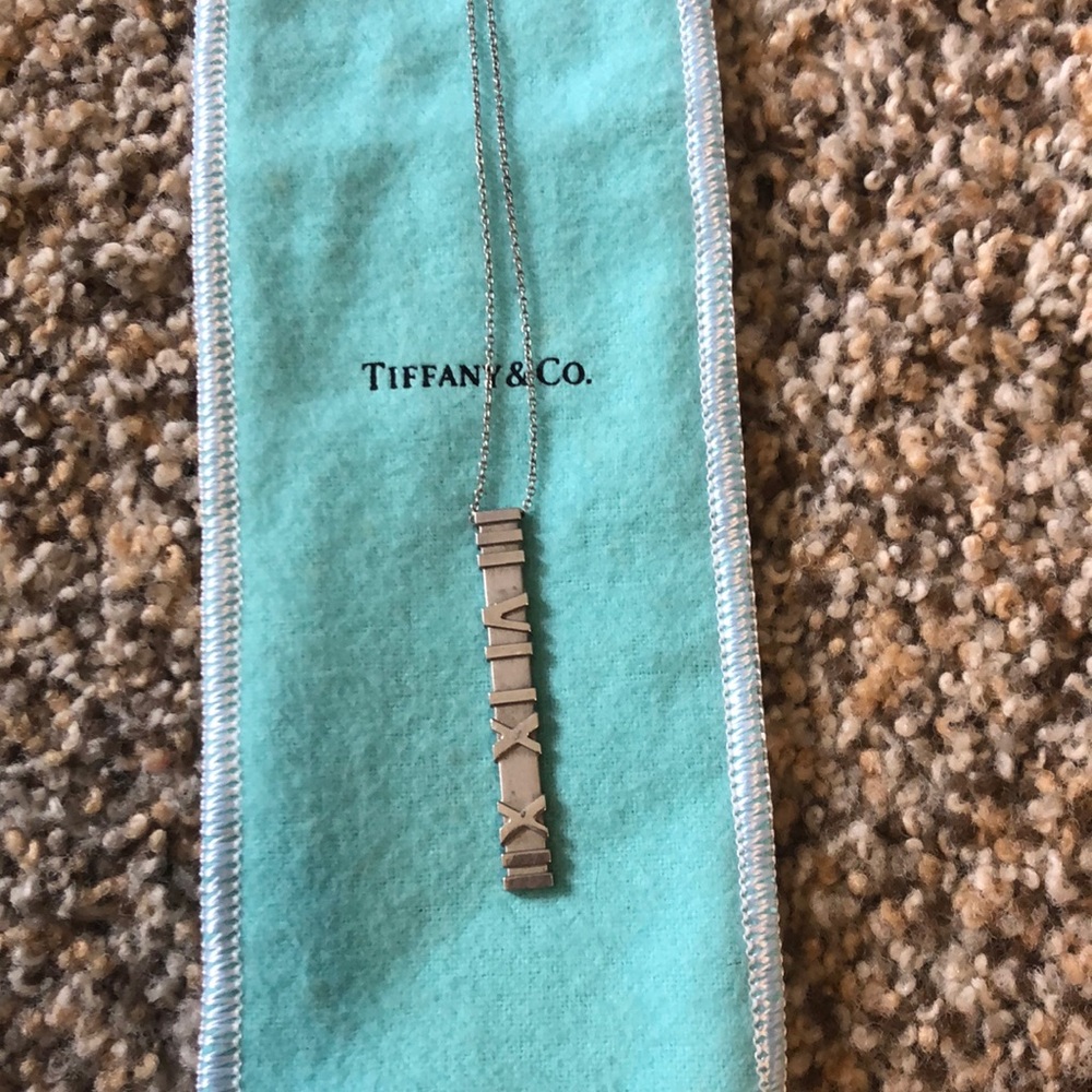 Tiffany & Co Atlas Collection Necklace *broken chain*